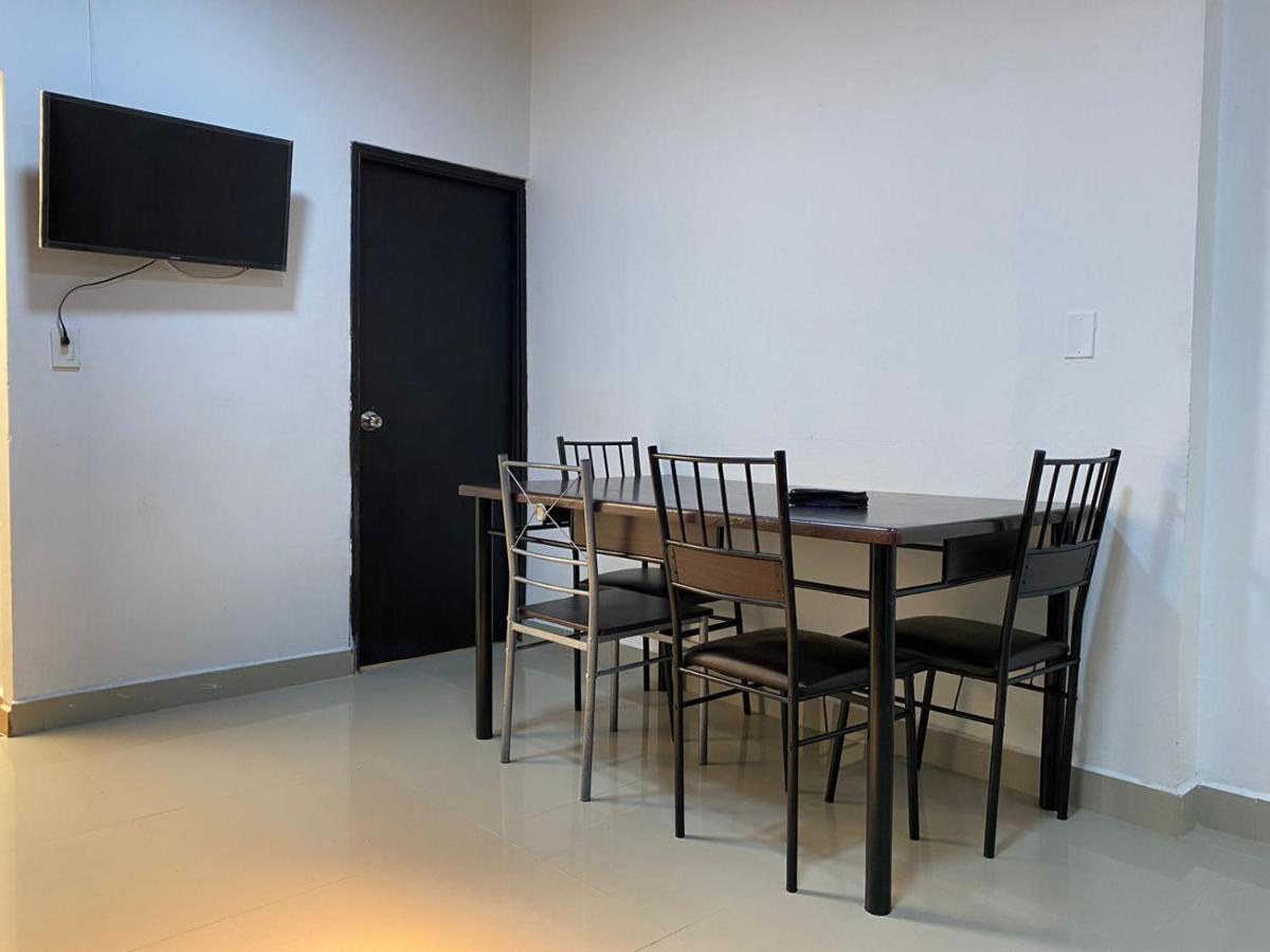 Apartamentos Excelente Ubicacion Medellín Zewnętrze zdjęcie