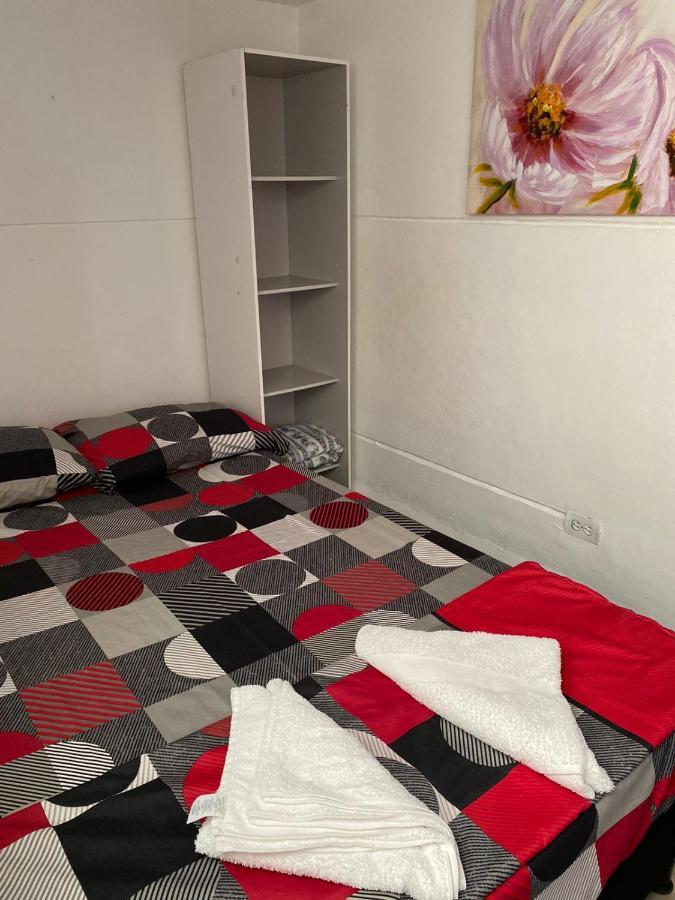 Apartamentos Excelente Ubicacion Medellín Zewnętrze zdjęcie