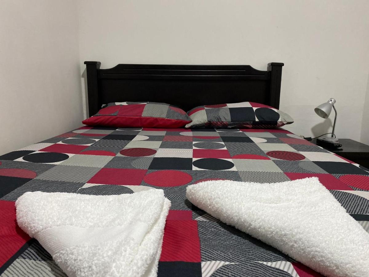 Apartamentos Excelente Ubicacion Medellín Zewnętrze zdjęcie