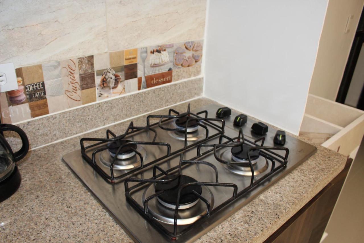 Apartamentos Excelente Ubicacion Medellín Zewnętrze zdjęcie