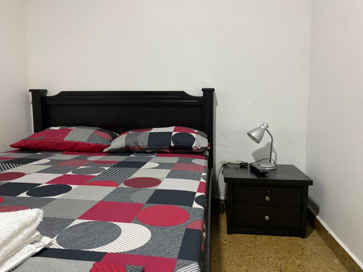 Apartamentos Excelente Ubicacion Medellín Zewnętrze zdjęcie