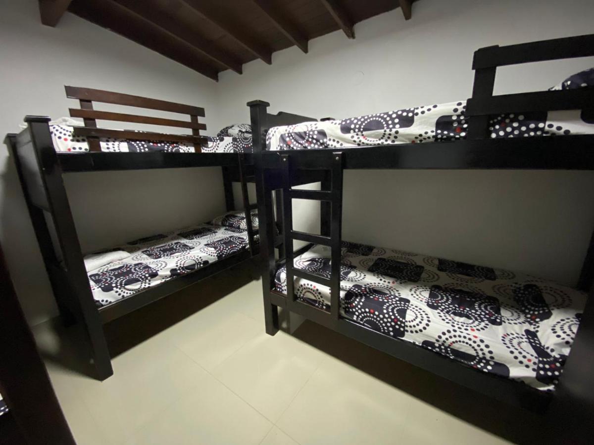 Apartamentos Excelente Ubicacion Medellín Zewnętrze zdjęcie
