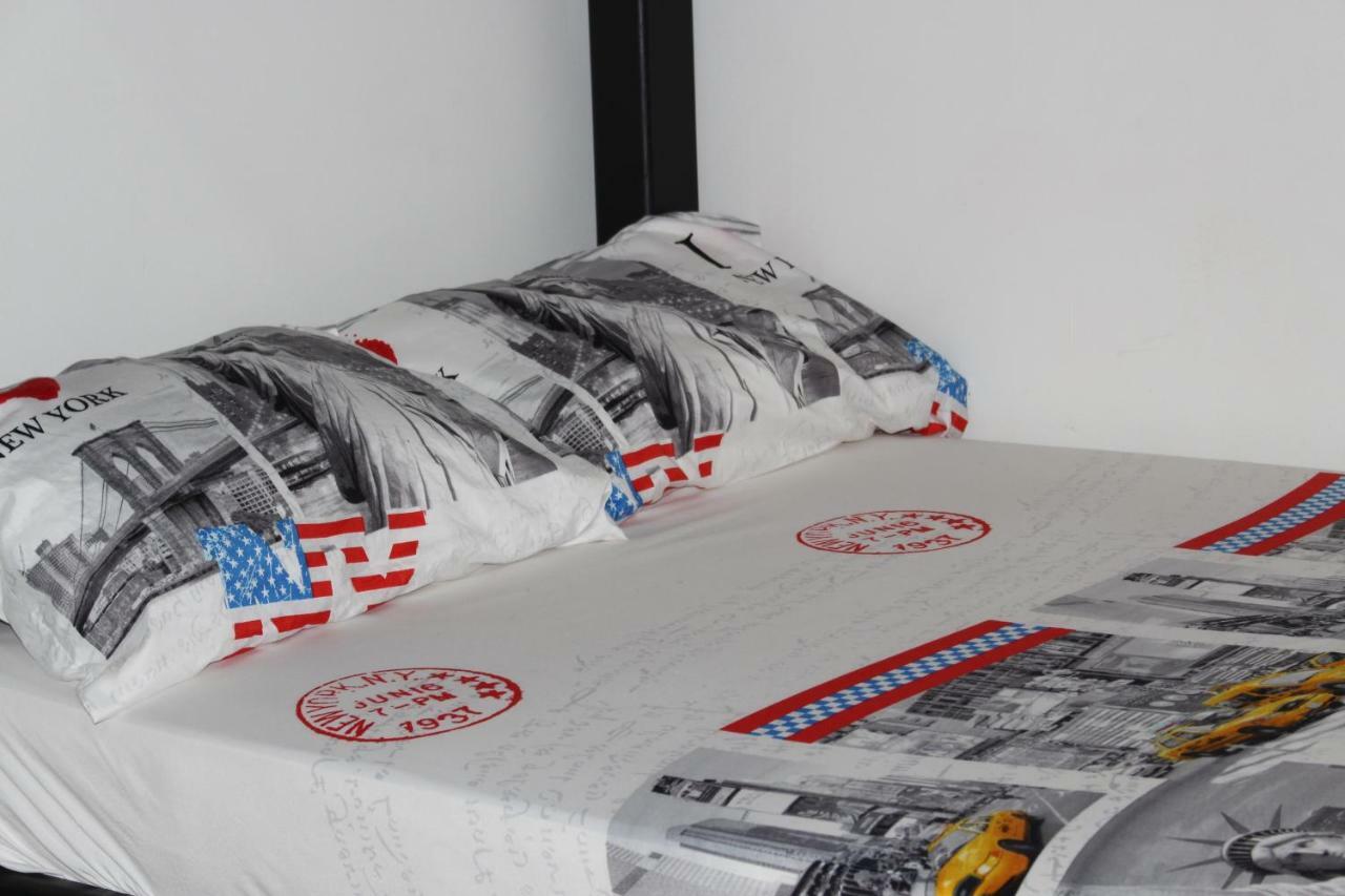 Apartamentos Excelente Ubicacion Medellín Zewnętrze zdjęcie